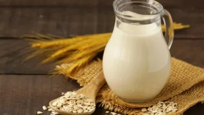 İnek Sütü Tartışılıyor, Bitkisel Sütler Yükseliyor!