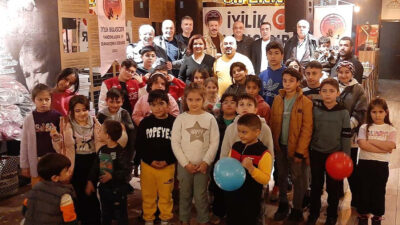 İyilik Bulaşıcıdır Derneği’nden Mont ve Bot Dağıtımı Etkinliği