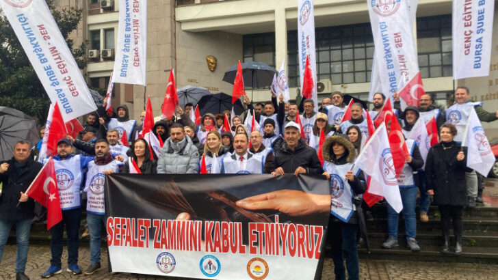 BU SESE KULAK VER TÜRKİYE..!!