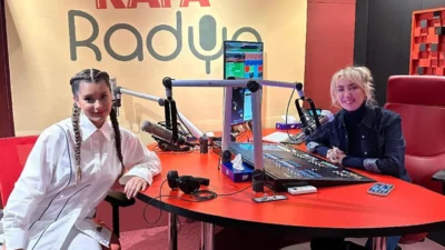 ATİYE, stresli olduğunda en çok çikolata yiyip Harry Potter izlediğini açıkladı
