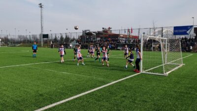 NİLÜFER KIZ CUP 2025’İN ŞAMPİYONU UFUKSPOR