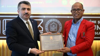 YILDIRIM’DA ULUSLARARASI ÖĞRENCİ SEMPOZYUMU