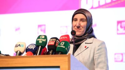 Saadet Partili Kadınlar; “Bursa’nın Sorunlarını Makamlara Oturarak Çözemezsiniz!”