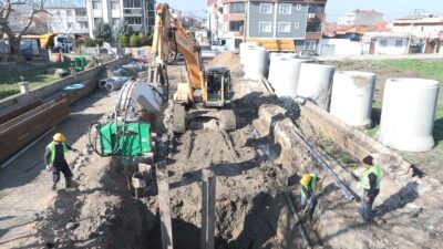 Bursa Büyükşehir’den sağlıklı altyapı için yoğun mesai