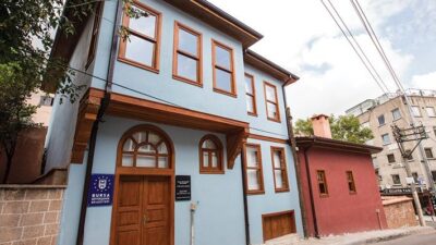 Bursa Büyükşehir Belediyesi’nin Hayata Geçirdiği Bursa Sanat Çalıştayı | 2025, 4 Şubat’ta Mehmet Âkif Ersoy Kültürevi’nde Başladı