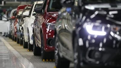 Rekor Otomobil Satışı Stokları Sıfırladı 2025’te Yeni Model Yılı Geçişi Çok Hızlı Olacak!