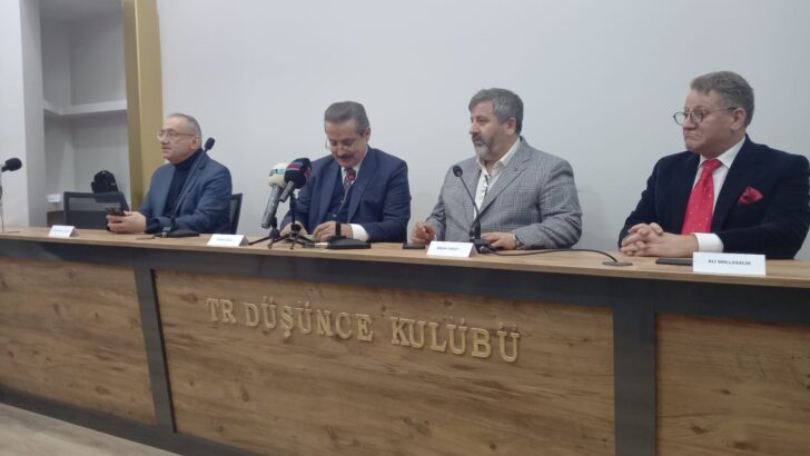 TR Düşünce Kulübü; Tarihin İzini Yakalamıyorsan Ülkeni Milletini Kaybetmeye Mahkumsun!