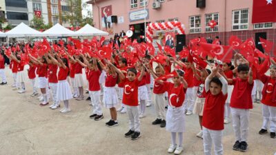 “Çocuklardan Karabatı’ya sevgi seli”