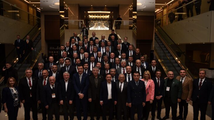 Gemlik Belediyesi’ne “Patili Canlar” Projesiyle Anlamlı Ödül