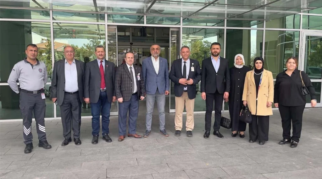 AK Parti Etimesgut’tan 23 Nisan’da Çocuklara Moral ve Söz Hakkı