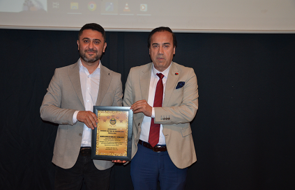 ANTALYA’NIN MEKANLARINA ESTETİK DOKUNUŞ: ABDURRAHMAN DİNLER’E TASARIM VE MİMARİDE BAŞARI ÖDÜLÜ