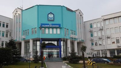 BİR FİNCAN ÇAYLA BİR GELECEK ÖRTÜLEMEZ! YILDIRIM UYUMUYOR – UYUTULUYOR!