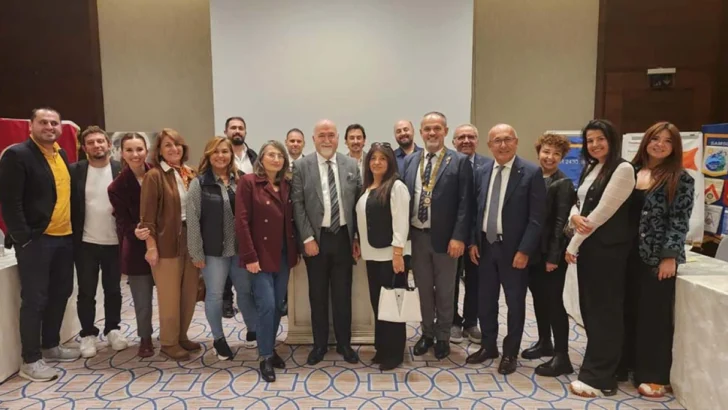 Prof. Dr. Ziya Burhanettin Güvenç, Samsun Rotary Kulübü’nde Kalkınma ve Refahı Anlattı