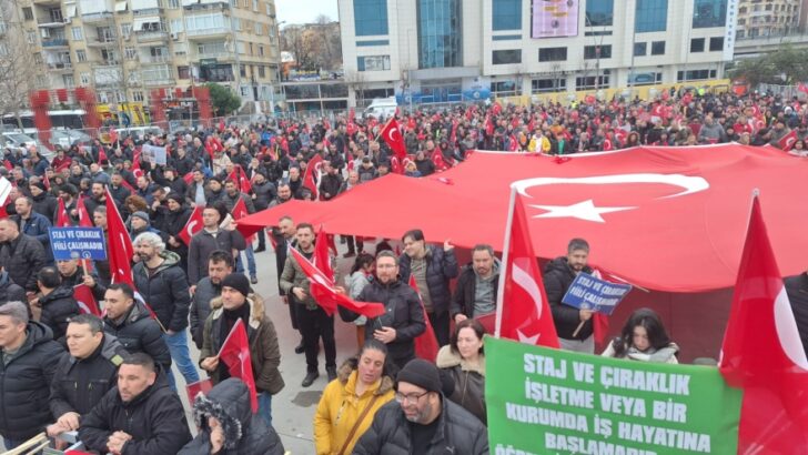 Çırak ve Stajyerlerin SSK Mağduriyeti Devam Ediyor: Beyhan Ünal ve İbrahim Erdemir’den Ankara’da Yoğun Temaslar