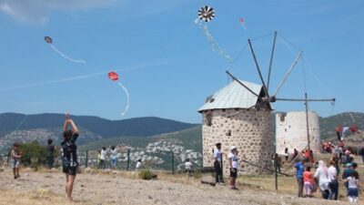 Bodrum’da Gökyüzü Renkleniyor: 20. Uluslararası Uçurtma Festivali 11 Mayıs’ta Başlıyor!