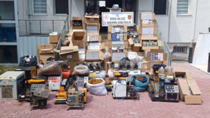 Bursa İl Jandarma Komutanlığı’ndan Gemlik’te Kaçak Sigara Operasyonu: 3 Tutuklama