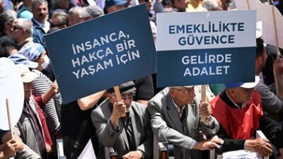 Emekliler, Hakları İçin Bir Araya Geldi: Bursa’da Emekliler Meclisi Toplantısı Gerçekleştirildi