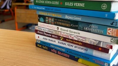 Kitapla Gelen Işık: Emekliler Meclisi Kitap Atölyesi’nden Türkiye’ye Umut Yolculuğu
