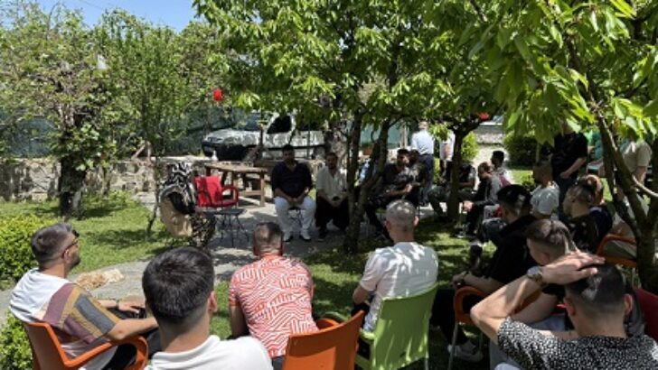 DEVA Partisi Osmangazi İlçe Başkanlığı’ndan Anlamlı Dayanışma Mesajı: “Toplumsal Dayanışmayı Güçlendirmeye Devam Edeceğiz”