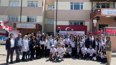 Harmancık’ta Bilim ve Eğitim Buluşması: TÜBİTAK 4006 Bilim Fuarı’na Türk Eğitim-Sen’den Destek