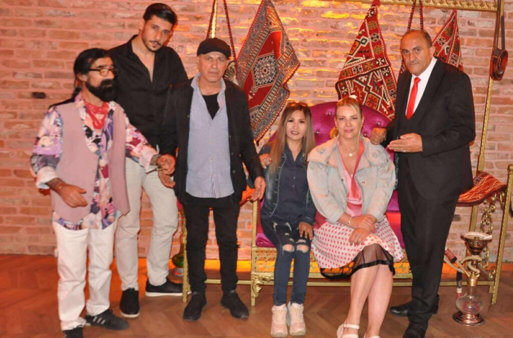 ACI DÜĞÜN SETE ÇIKIYOR  “ACI DÜĞÜN”‘ ADLI SİNEMA FİLM KUMKAPI’DA TANITILDI