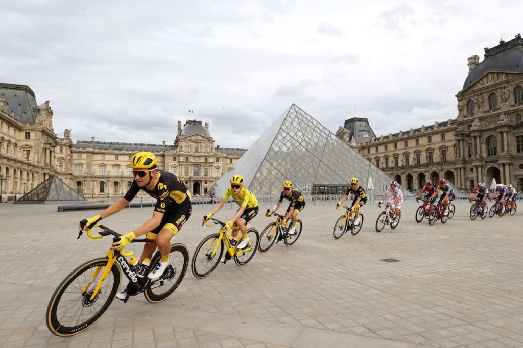 “Tour de France”ın Her Aşamasını Canlı Ekrana Getirecek