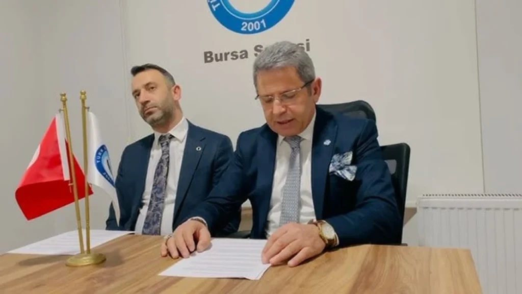 Türk Diyanet Vakıf-Sen’den Net Tepki: “İmam Hatip Liseleri Üzerinden Yürütülen Mesnetsiz Saldırılar Asla Kabul Edilemez”