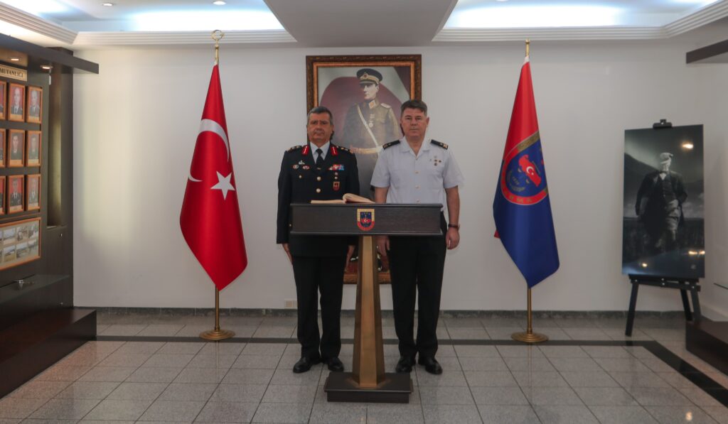 Tümgeneral Ersel Özer’den İl Jandarma Komutanlığı’na Ziyaret