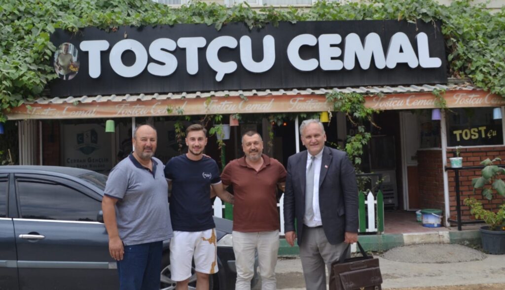CERRAH DENİNCE TOST,  TOST DENİNCE “TOSTÇU CEMAL” GELİR AKLA..!!