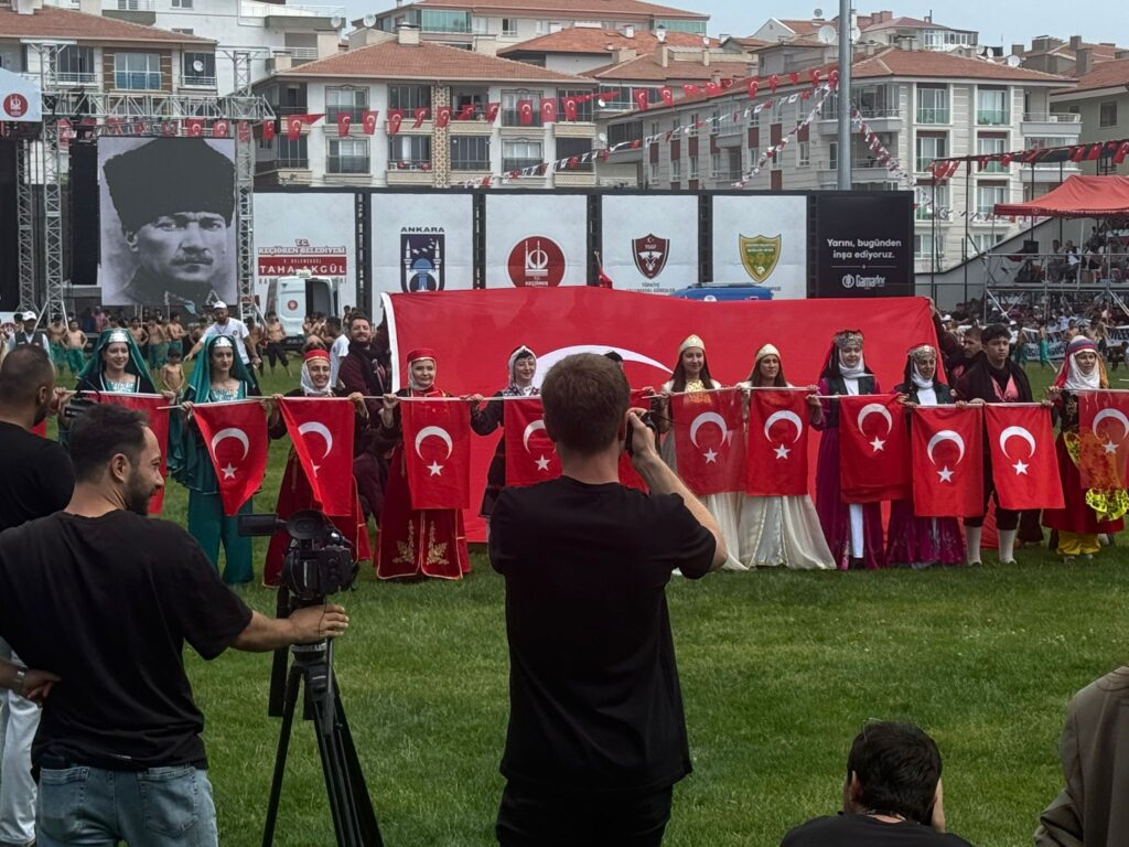 Tarihin En Büyük Ödüllü Karakucak Güreşleri Keçiören’de Başladı!