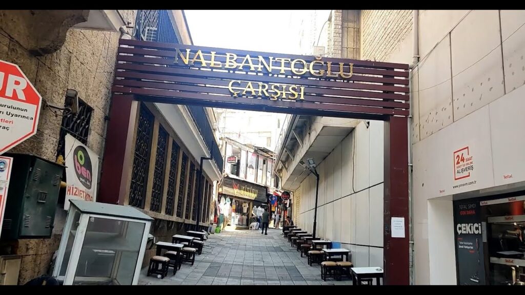 Tarihi Tahtakale Çarşısı’nda İsyan Büyüyor: Turizmin Kalbi Parsellenmiş Durumda!