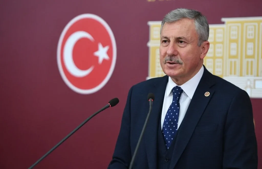 Selçuk Özdağ’dan KYK Tepkisi: “Bu Aymazlığın Hesabını Vermek Zorundasınız”