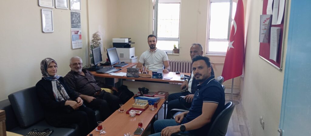 “Bir öğrencinin kalem tutması, bir milletin ışığıdır.”
