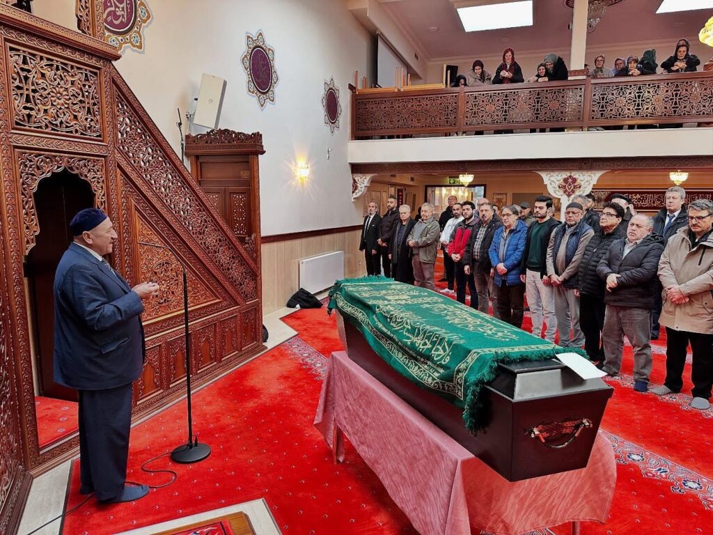 Nebahat Güçlü’nün Acı Günü – Annesi Mesude Murkoyunlu Son Yolculuğuna Uğurlandı