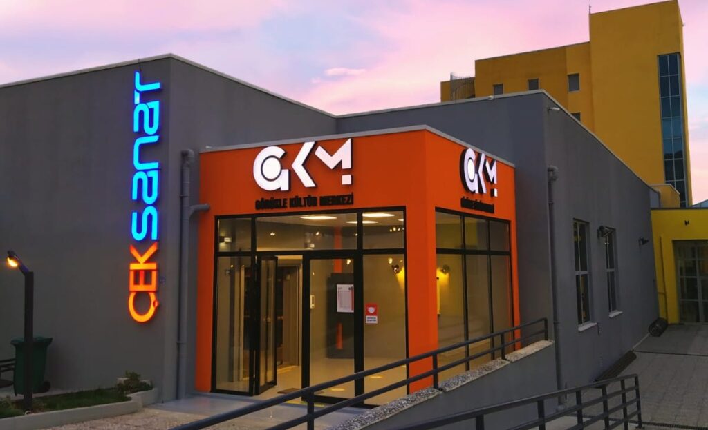 ÇEKSANAT GKM’de Bahadır Sevik ile Zamansız Şarkılar Gecesi