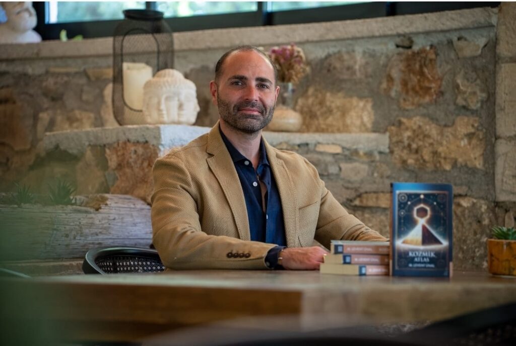 Gökyüzünde Başlayan Arayış, Evrenin Sırlarına Ulaştı