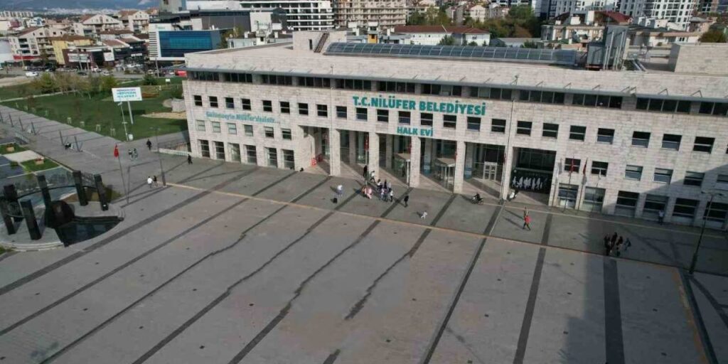 Yeni Bir “Tosuncuk” Vakasına mı Uyanıyoruz?