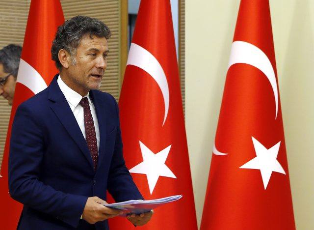 TOPRAK ADAM ORHAN SARIBAL VE YILDIRIM KAYA MUTLAKA PM LİSTESİNDE OLMALI.