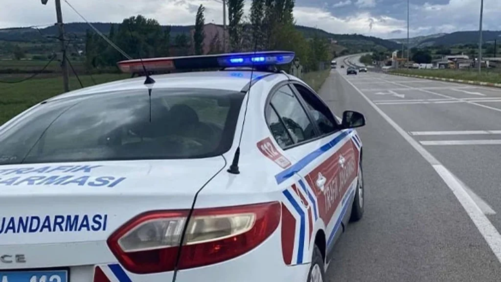 GEMLİK’TE HIZ İHLALİNE ANINDA MÜDAHALE: GEREĞİ YAPILDI!
