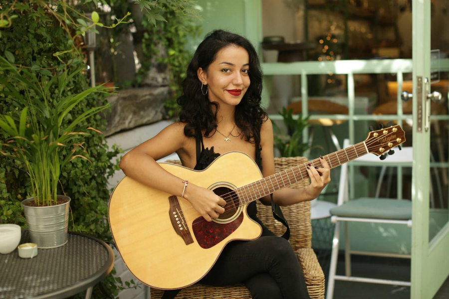 Pınar Azizoğlu – Karabatak