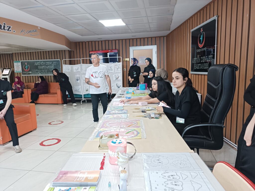 Ağız ve Diş Sağlığı Haftası Etkinliği, Artvin’de Farkındalık Yaratmayı Amaçladı