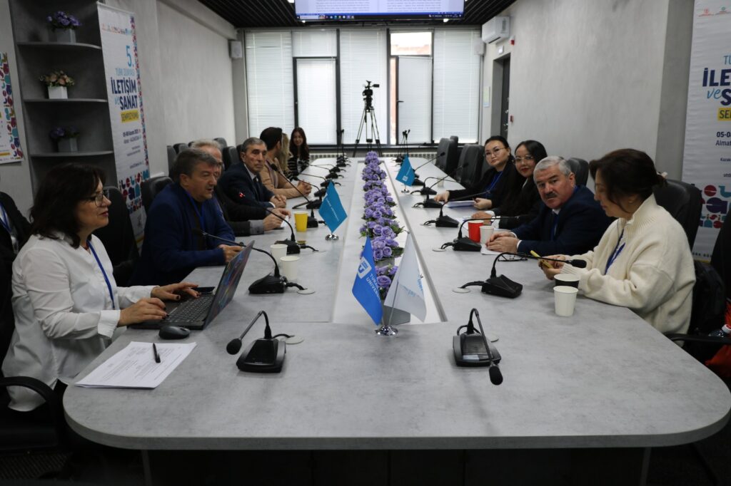 Türk Dünyası, İletişim ve Sanat Alanında Almatı’da Buluştu