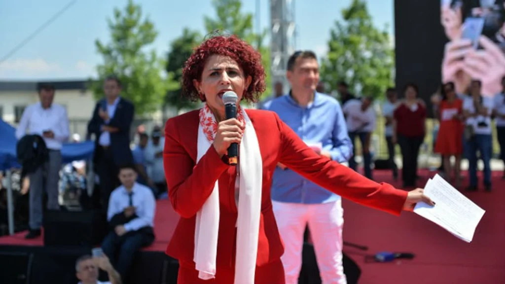 Gönül Boran Özüpak’tan Sert Tepki: “Süslü Yalanlar Boş Cüzdanları Doyurmuyor!”