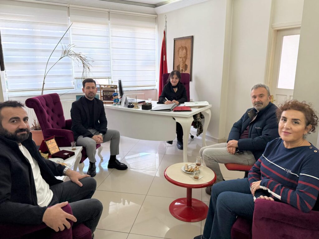 Bursa Sürücü Kursları Federasyonu’ndan Trafik Eğitimi Vurgusu: “İyi Sürücü, Güvenli Toplum”