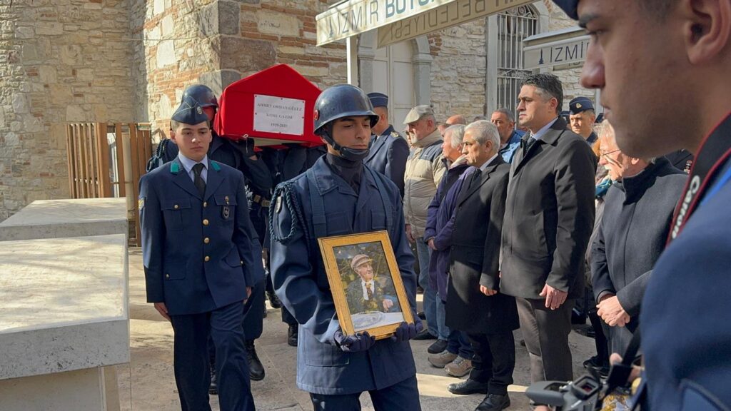 Kore Gazisi ve Duayen Eğitimci Ahmet Orhan Gülez Son Yolculuğuna Uğurlandı