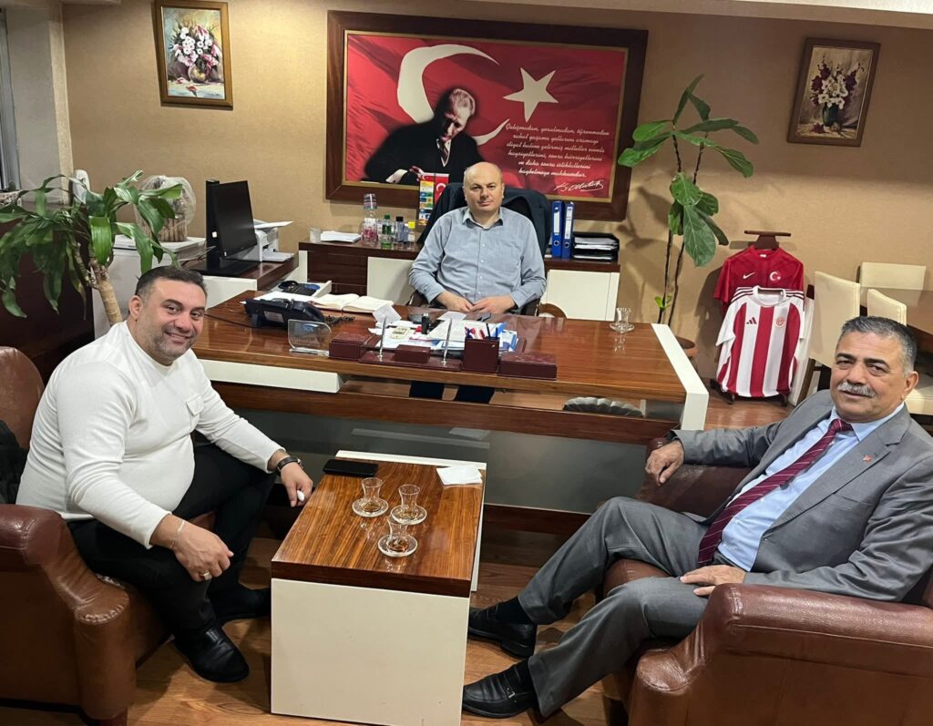 ADNAN ASAR’DAN NET MESAJ: “TEK DERDİMİZ ESNAF, TEK İŞİMİZ HİZMET!”