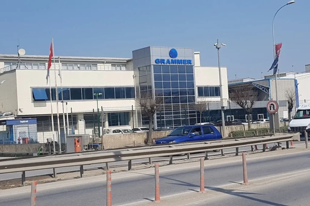 “Uzlaşma Yoksa, Mücadele Var!”