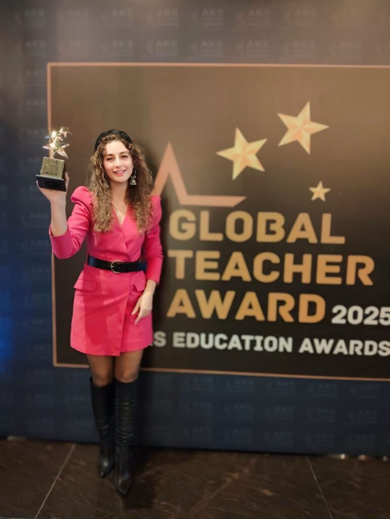 Yıldırım Ticaret Mesleki ve Teknik Anadolu Lisesi Öğretmeni Filiz Balçık Taç, Global Teacher Award 2025’e Layık Görüldü