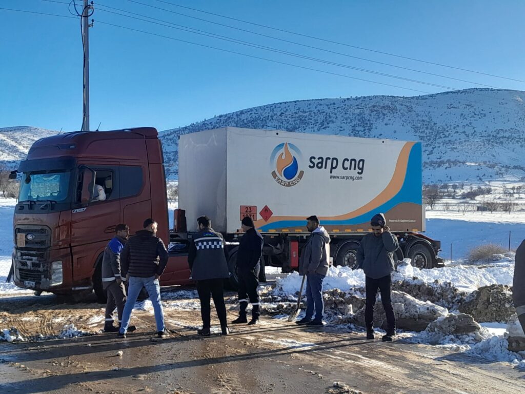 GERCÜŞ’TE DOĞAL GAZDA TARİHİ ADIM
