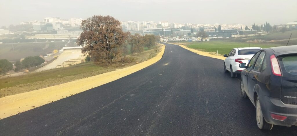 Çamlık Bulvarı Asfaltlanarak Yeniden Trafiğe Açıldı